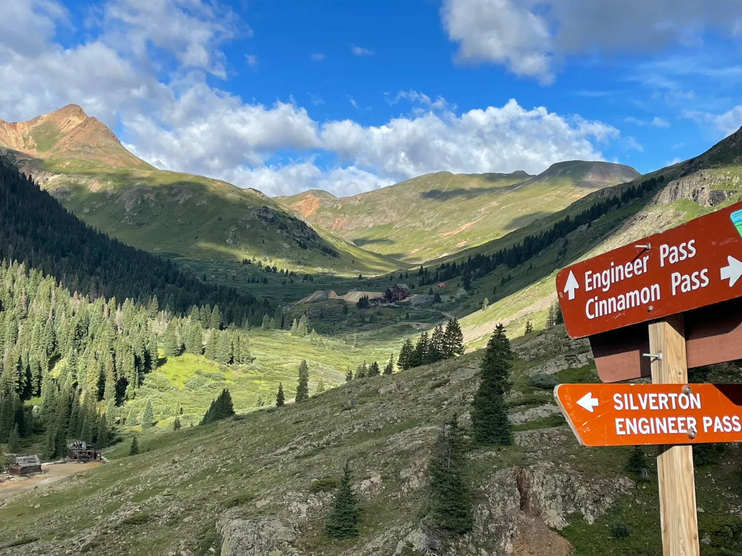 Engineer Pass and Cinnamon Pass trail signs in the San Juan Mountains