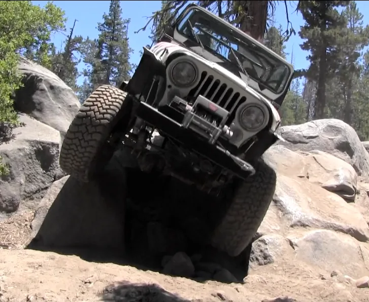 Off-road executive team immersion rock crawling on a leadership retreat